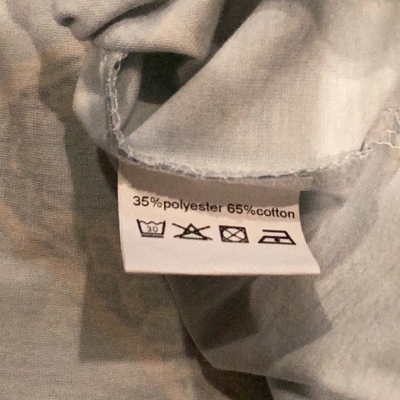 ETCYY V-Neck Tropics Top with Gold Ring Straps. NWT. Sz L. - Picture 7 of 7